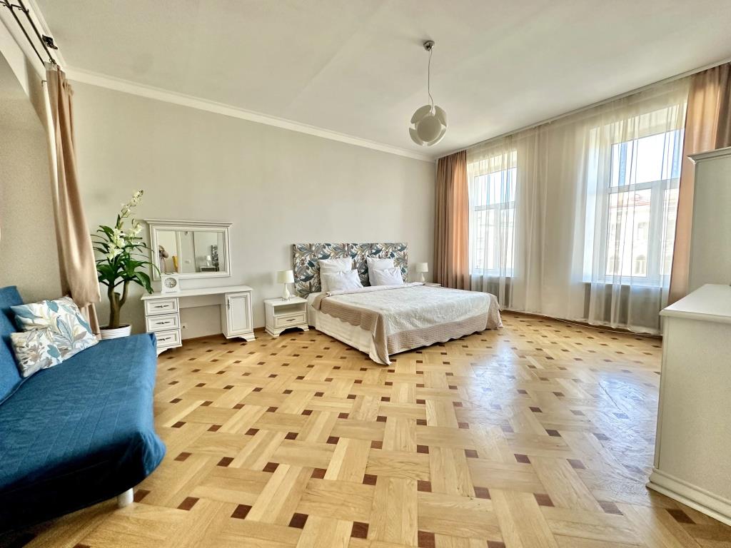Goodrest Apartments 0*