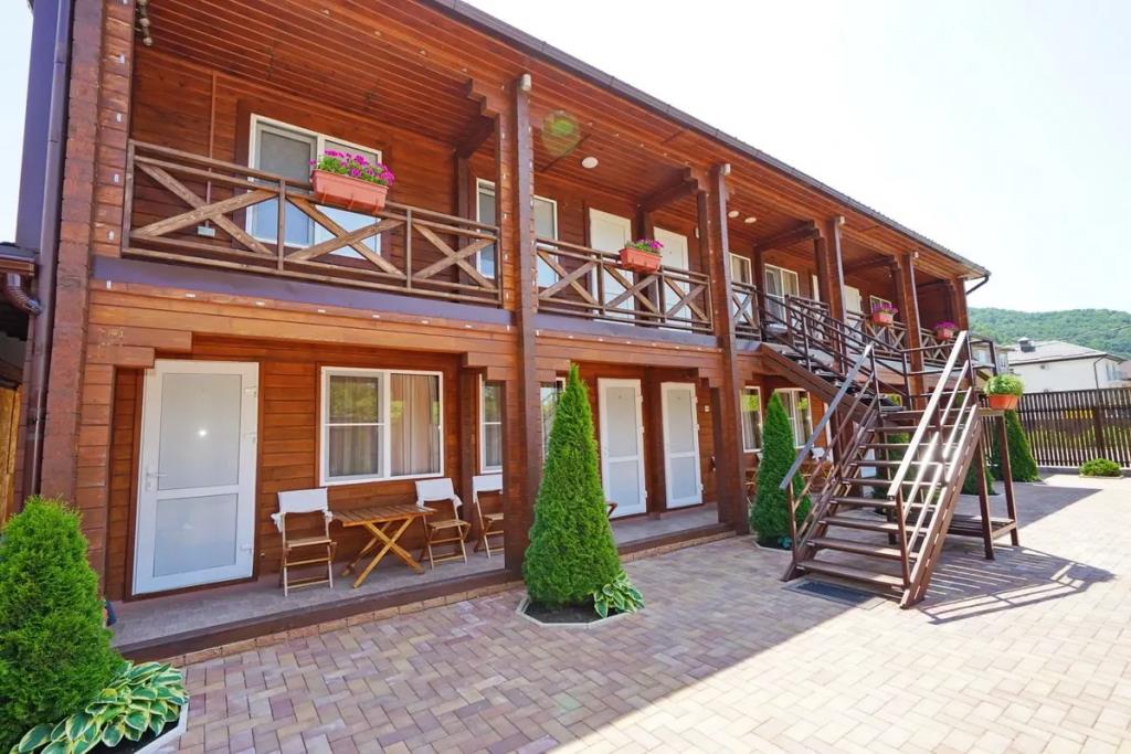Stella Villa 0*
