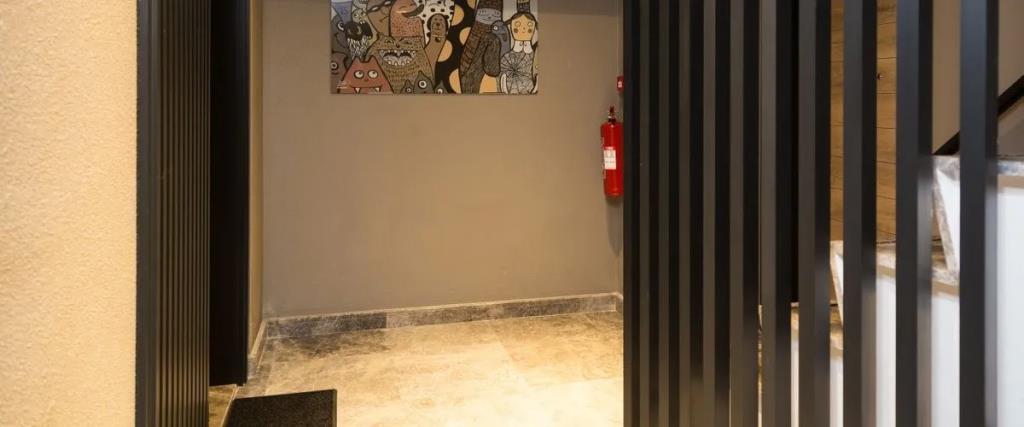 Z-Suites 0*