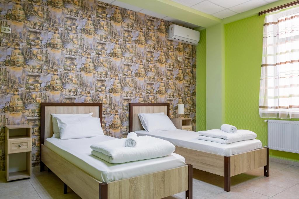Slon Mini Hotel 2*