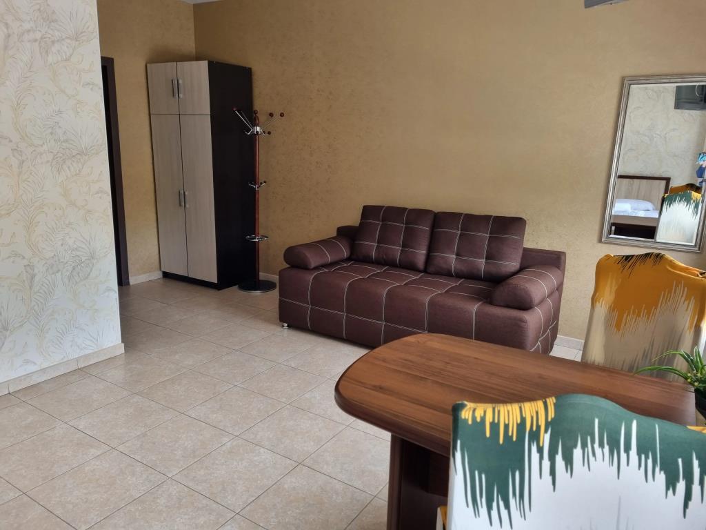 Slon Mini Hotel 2*