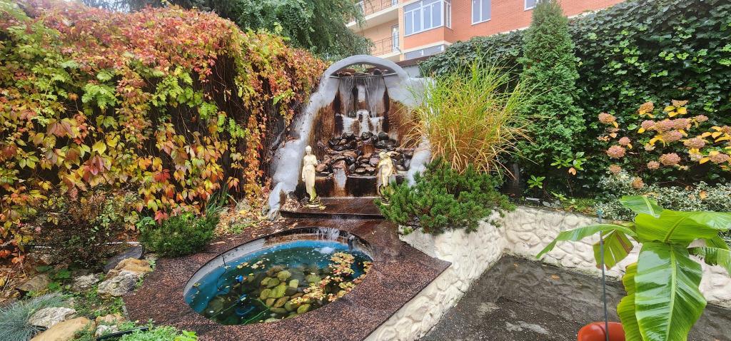 Slon Mini Hotel 2*