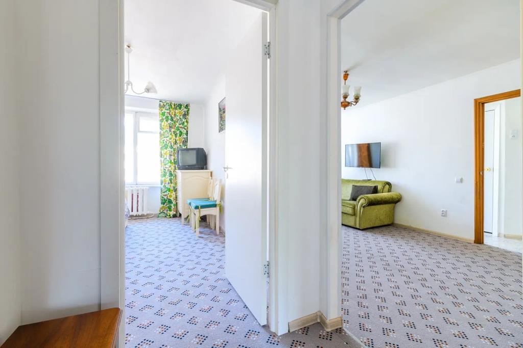 Apartments Sutki Rent u mosta Aleksandra Nevskogo 0*
