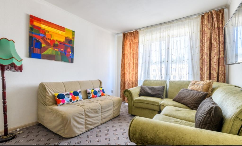 Apartments Sutki Rent u mosta Aleksandra Nevskogo 0*