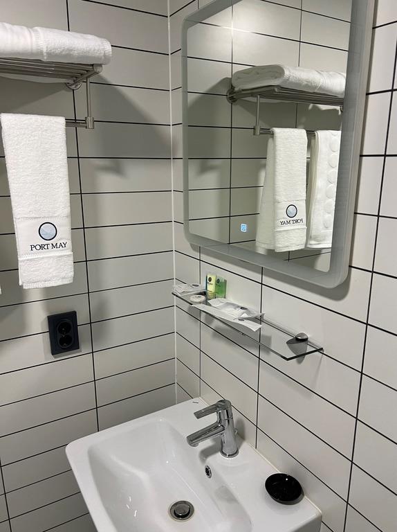 Port May Hotel 3*