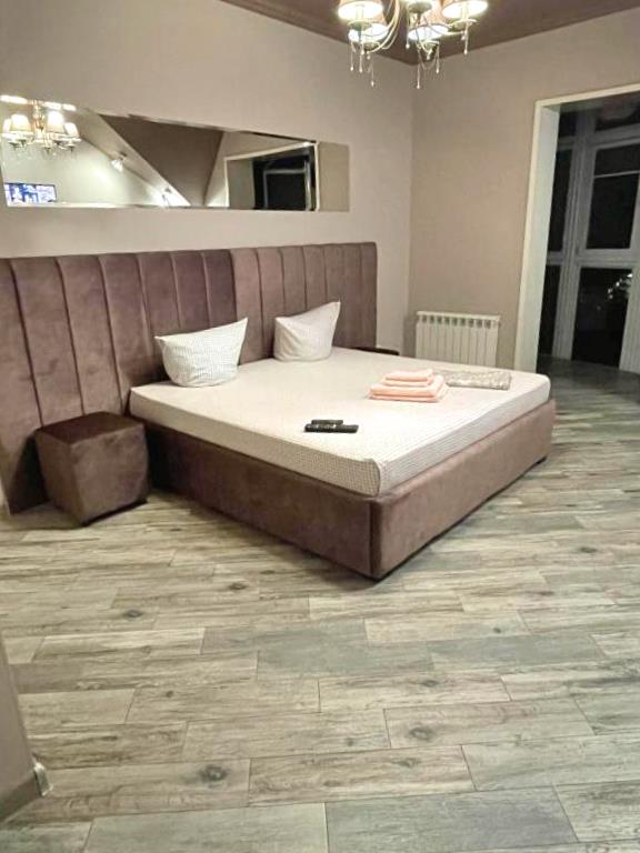 295 Strelkovoy Divizii 17 Apartments 0*