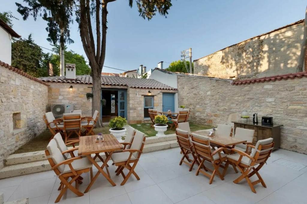 Eflin Haus Historical Place & Monument Hotel 0*