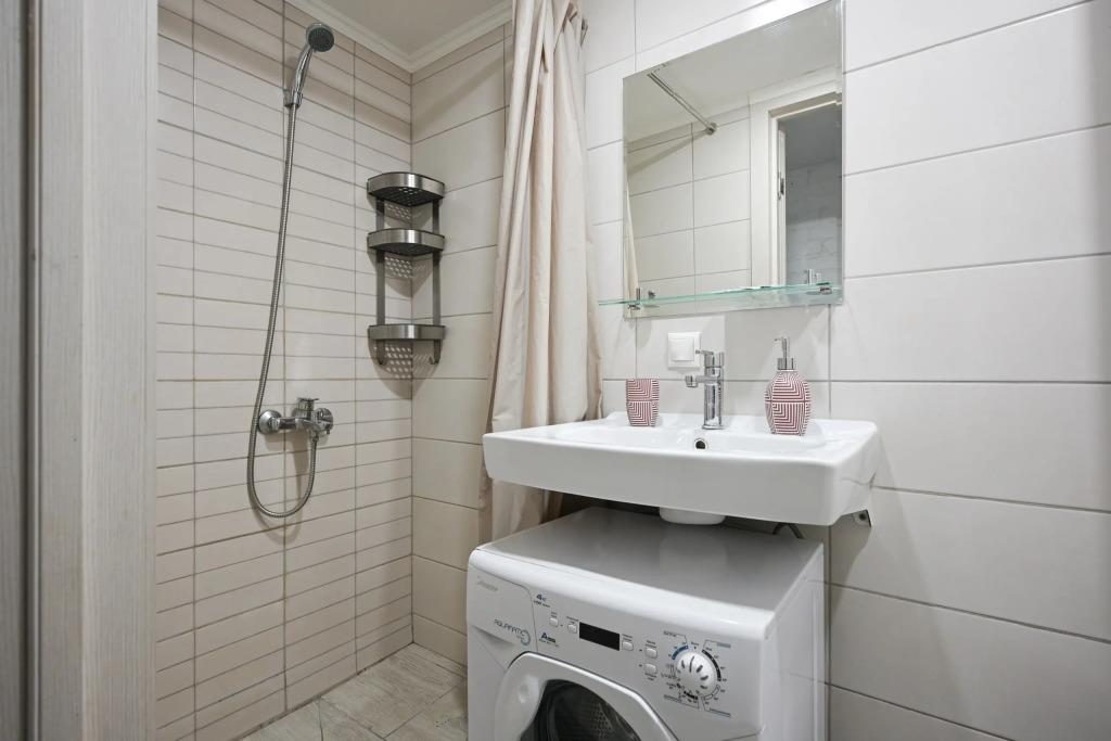 1912 U Vitebskogo Vokzala Apartment 0*