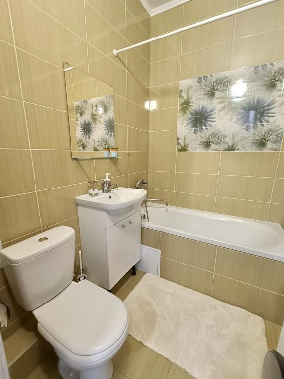 Na Tolstikova Flat 0*