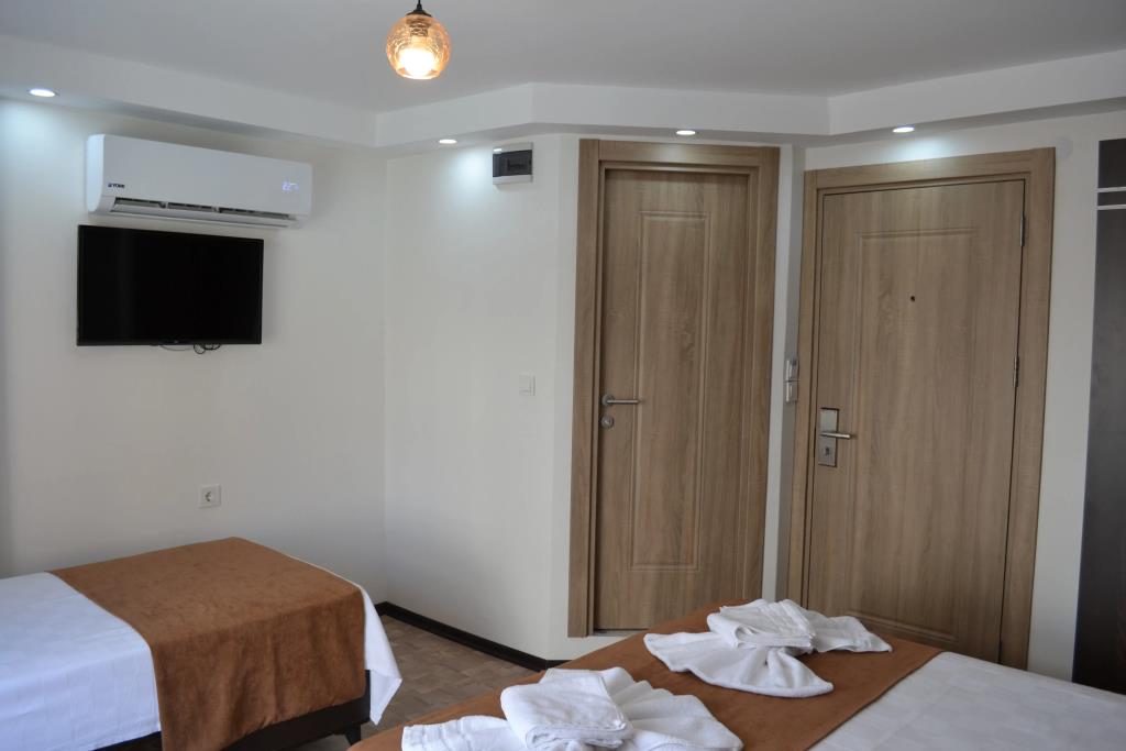 Hotel Global 2022 Hotel 0*