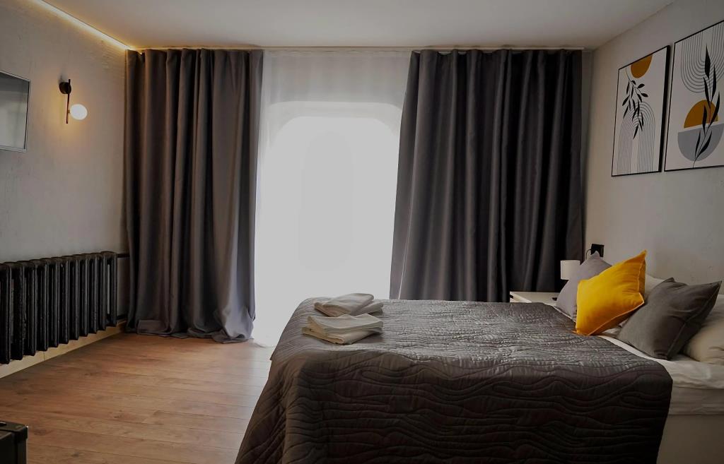 Barch Apartments 0*