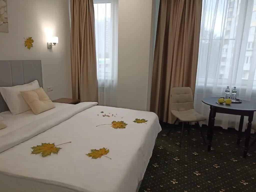 BRILLIANCE Hotel 0*
