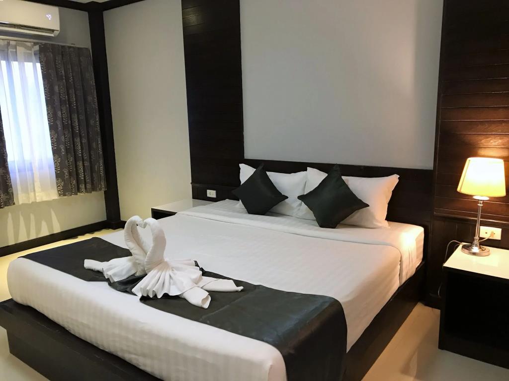 The residence 3*