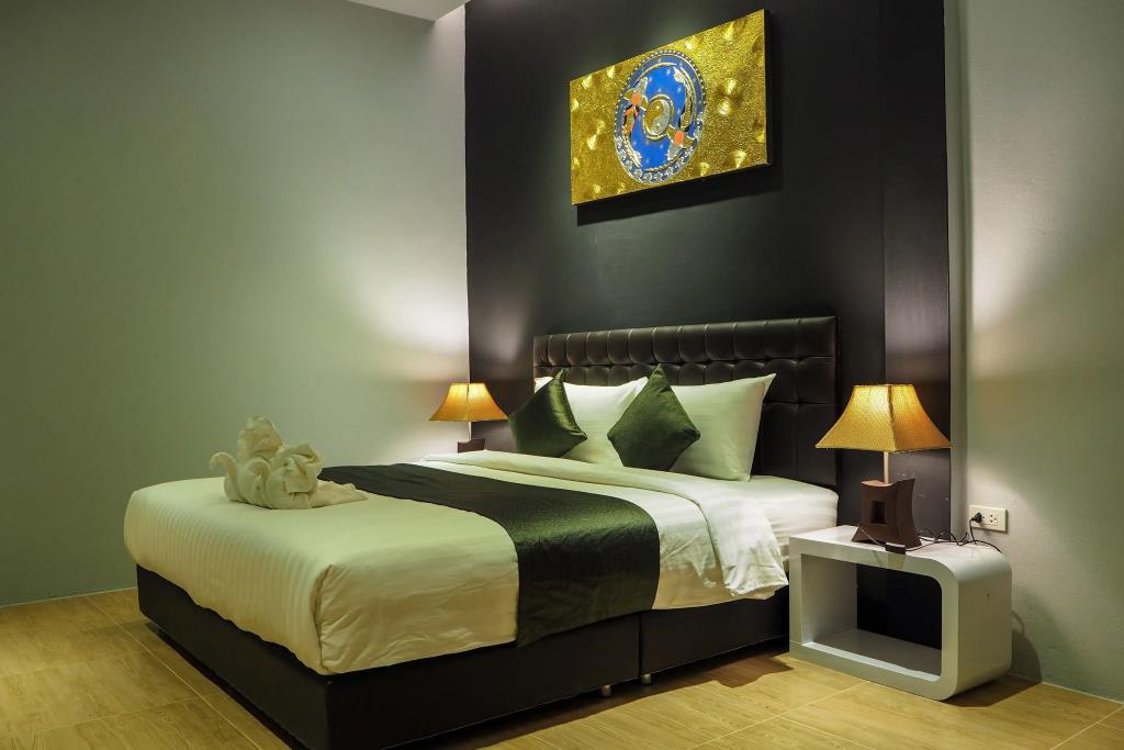 The residence 3*