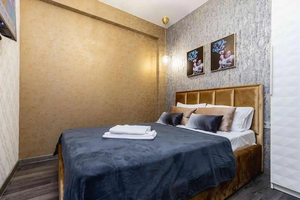 More Apartments na Estonskoy 37k11 0*