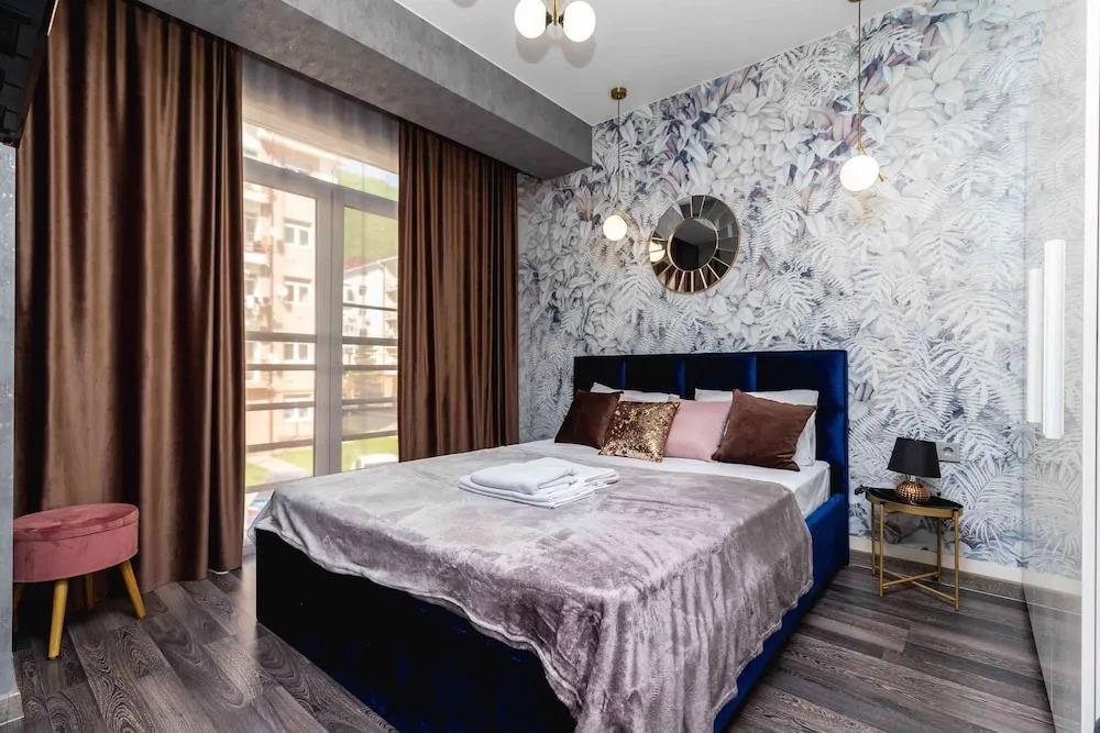 More Apartments na Estonskoy 37k11 0*