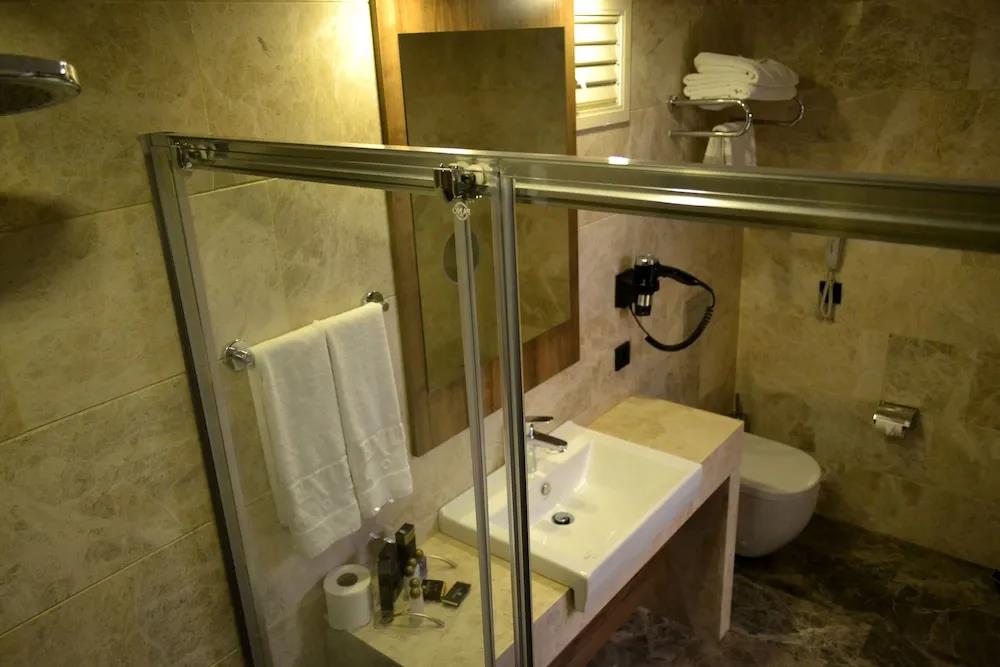 Engin Otel 0*