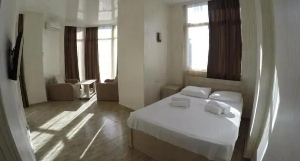 Batumi Hall 2*