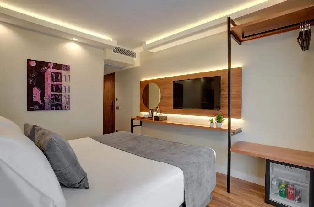 Depiero Hotel Karakoy 0*