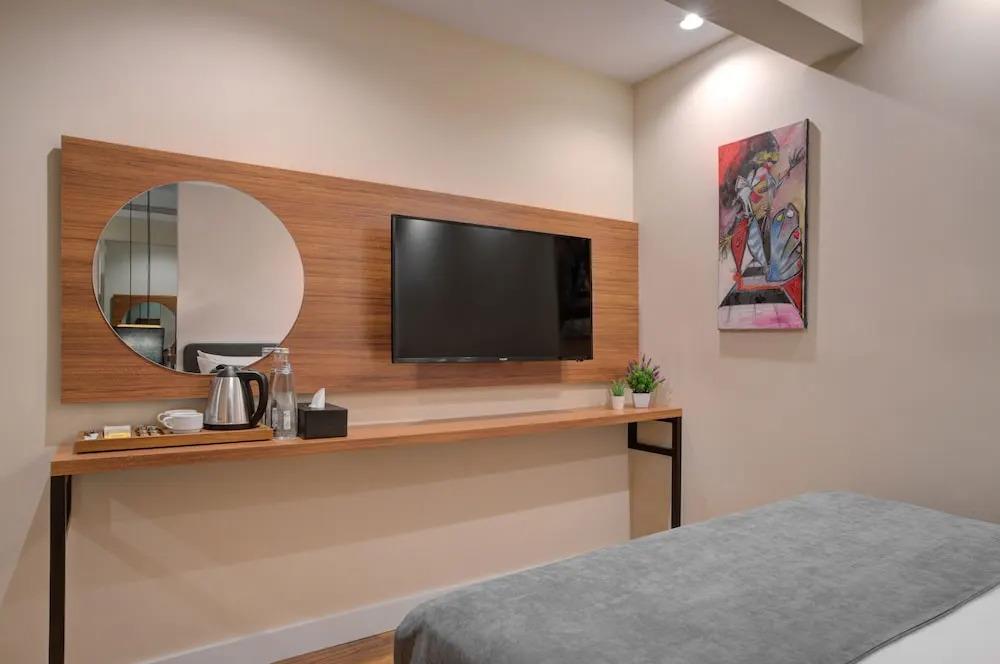 Depiero Hotel Karakoy 0*
