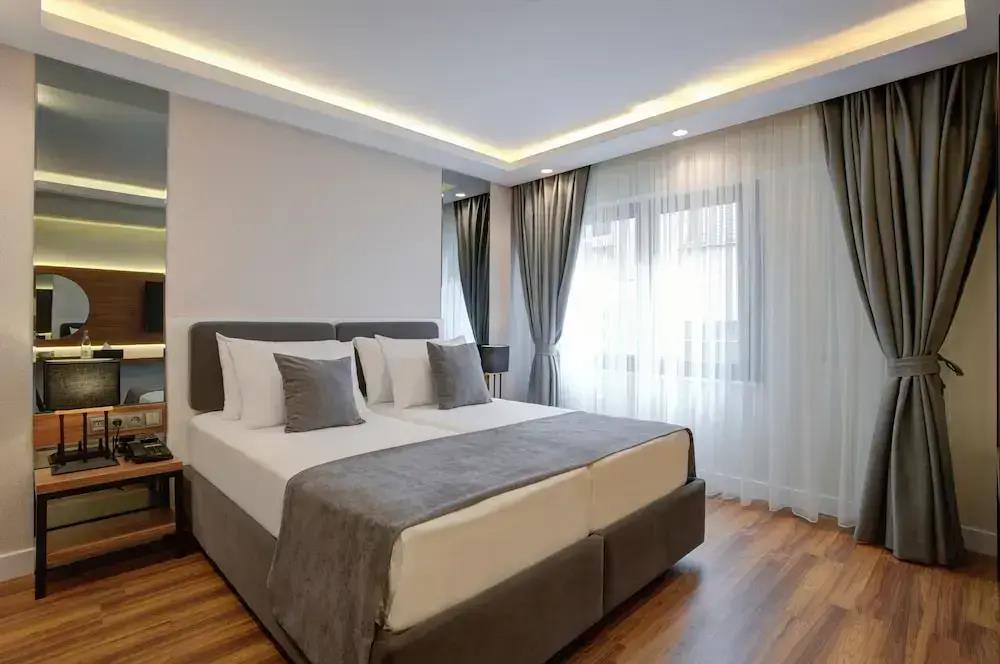 Depiero Hotel Karakoy 0*