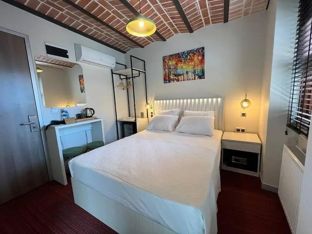 Rafinn Hotel 0*