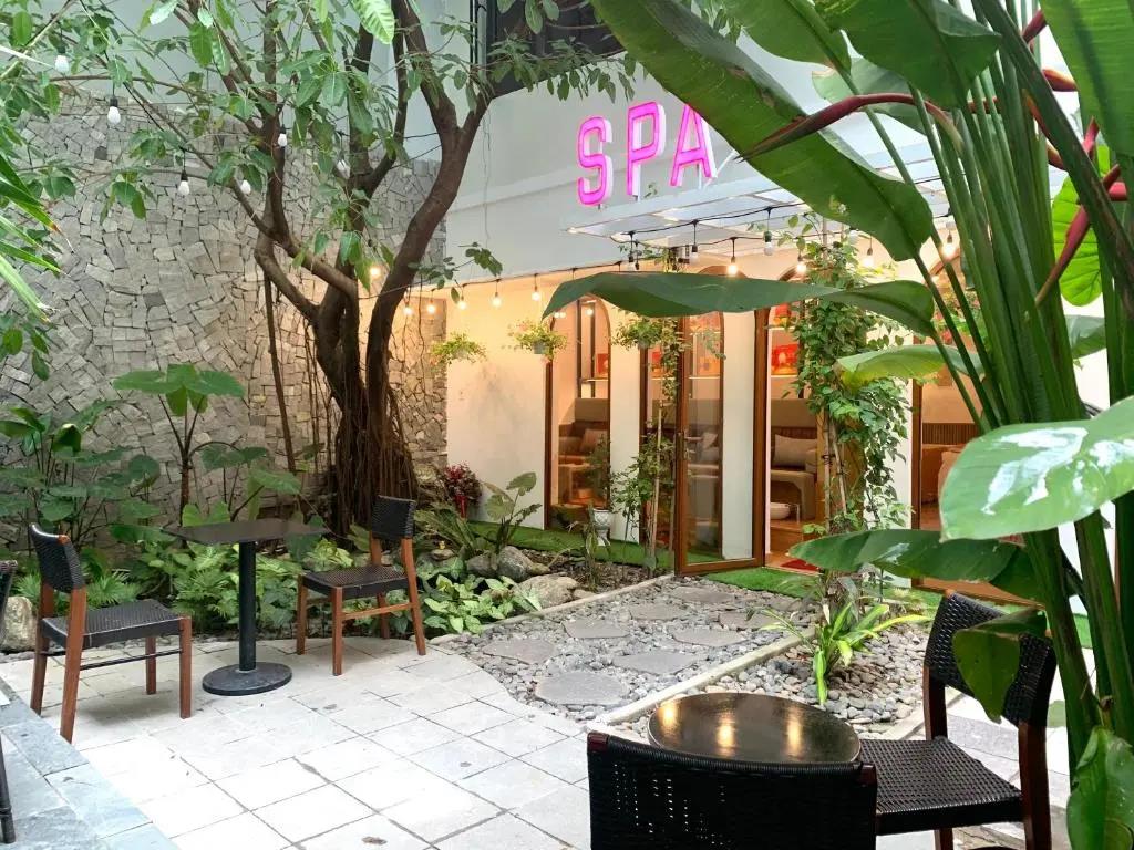 Danapearl Riverside Condotel 3*