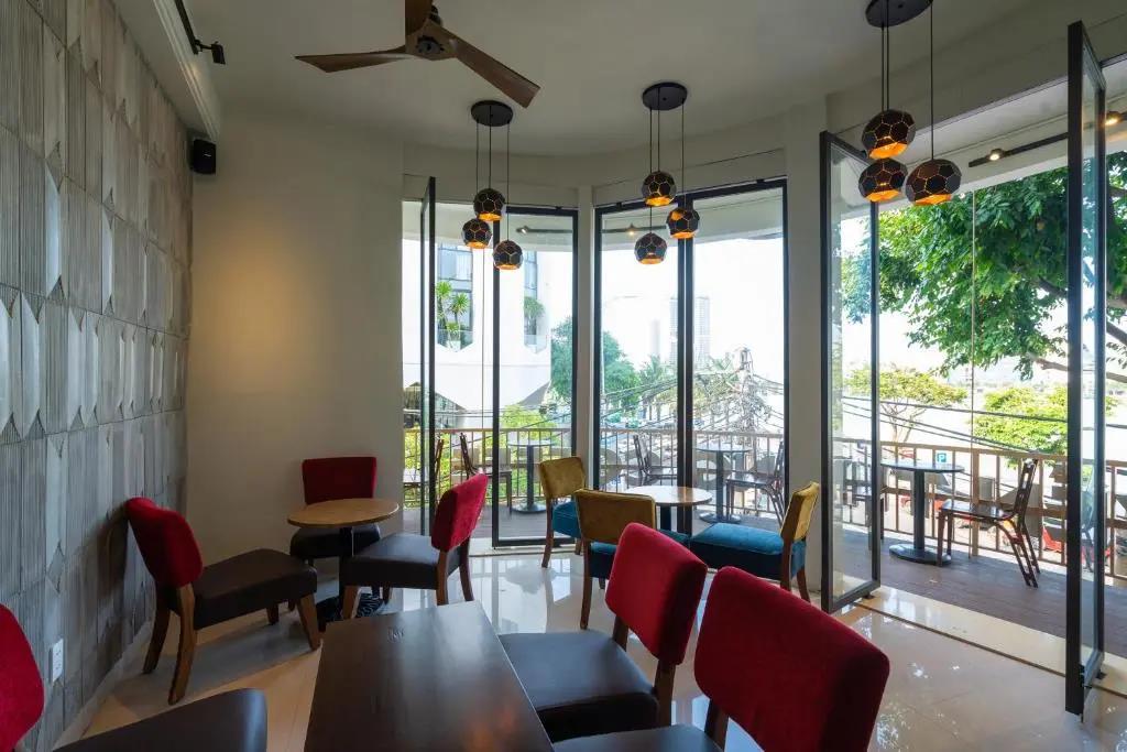 Danapearl Riverside Condotel 3*