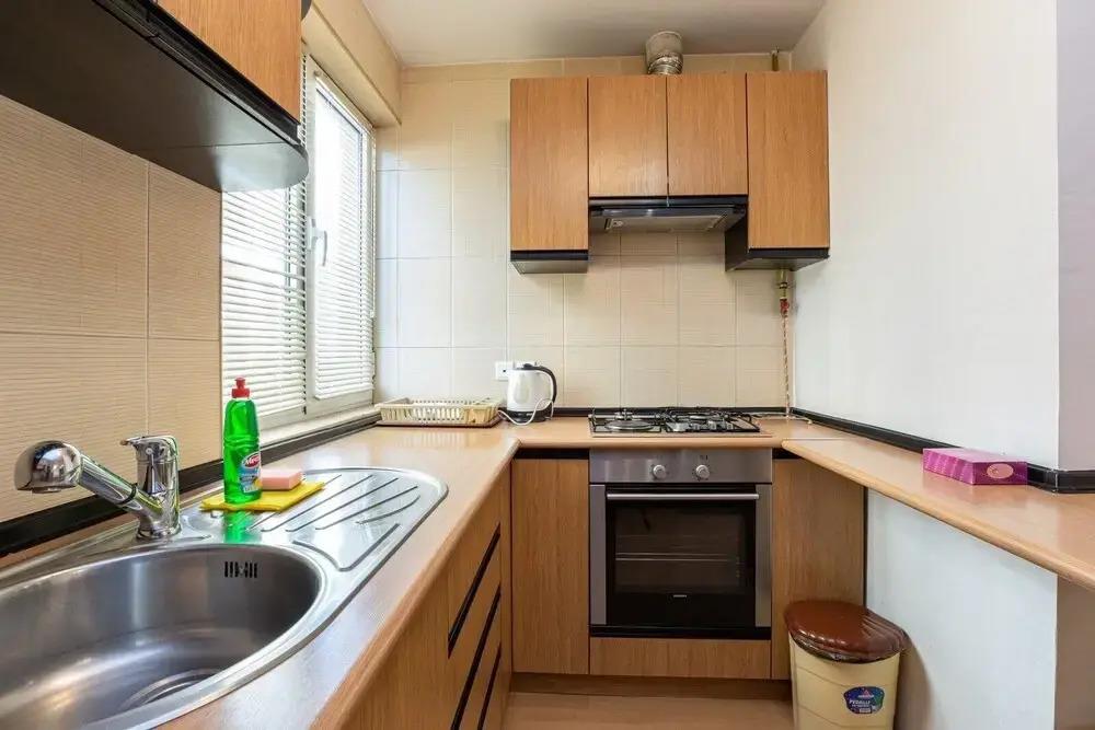 Stay Inn on Aram Str. 70 0*