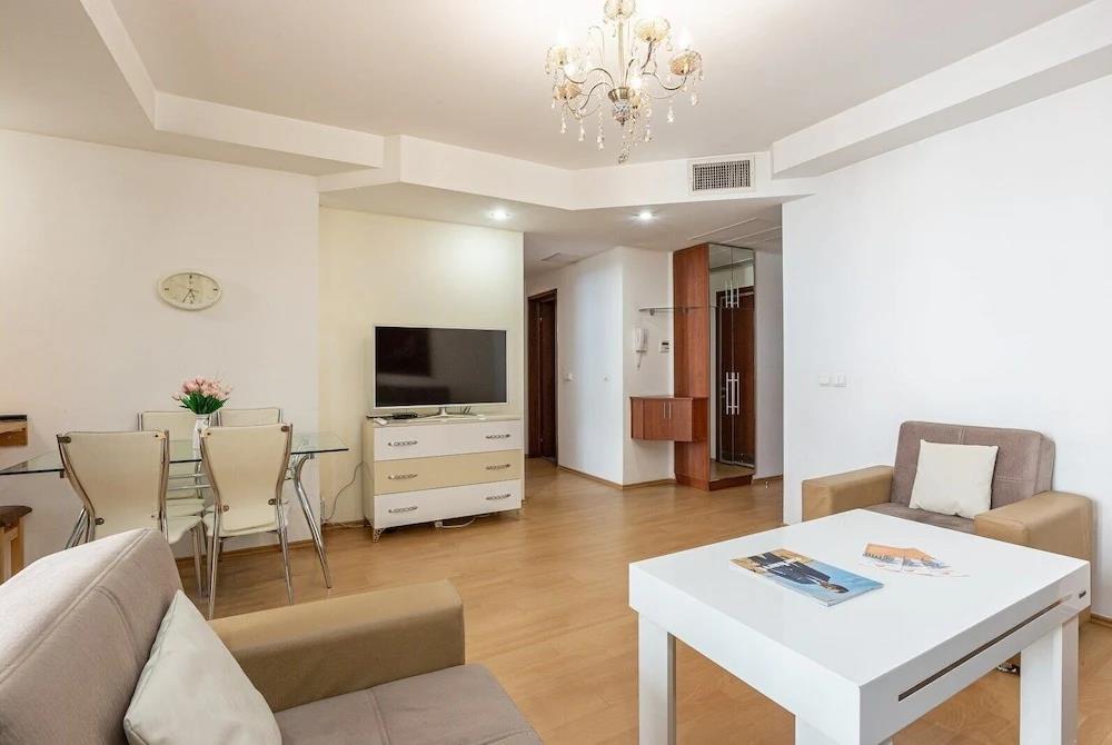 Stay Inn on Aram Str. 70 0*