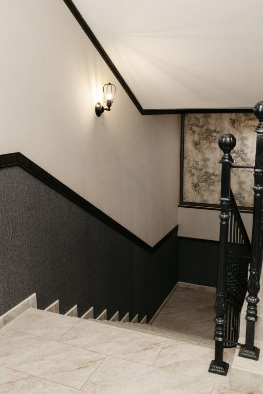 Gill Grad Hotel 0*