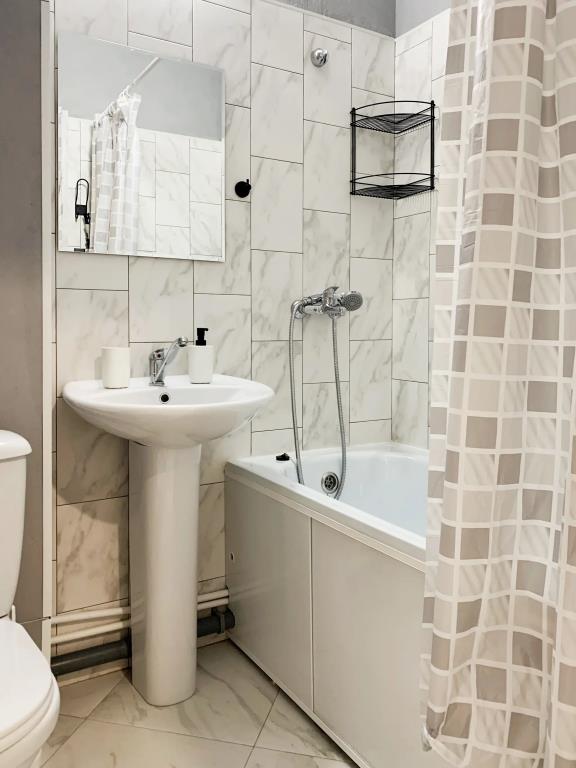 Dinastiya Apartments 0*