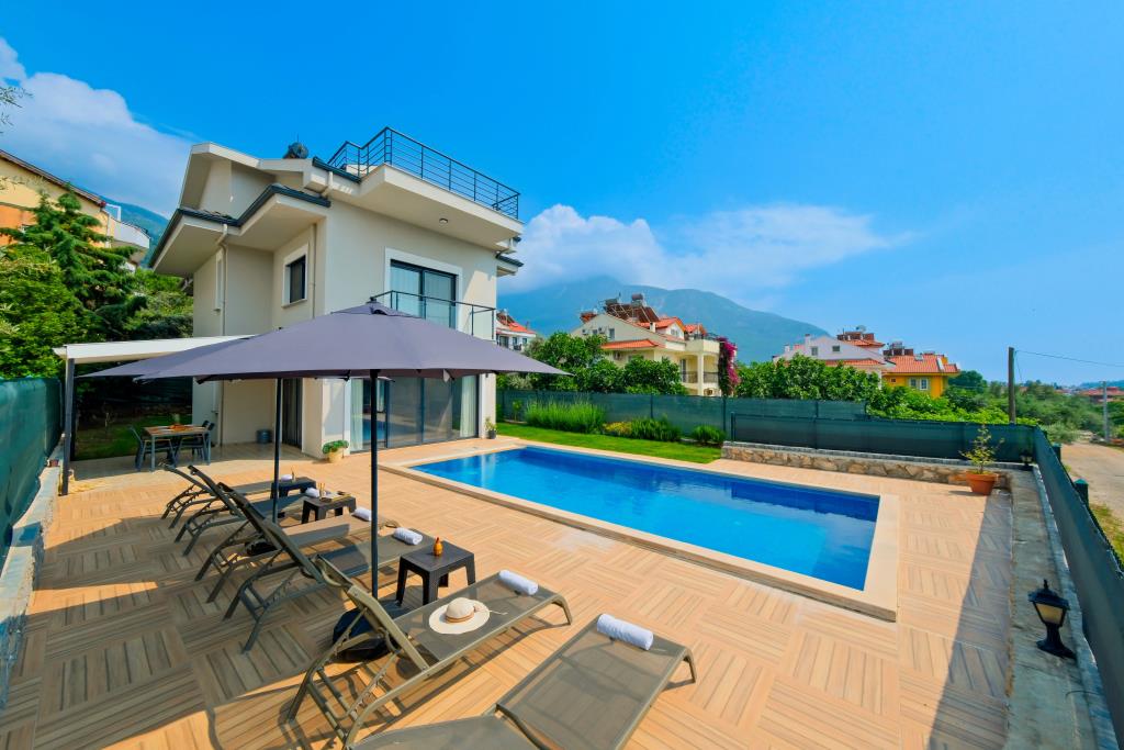 Aromatherapy Villa 0*