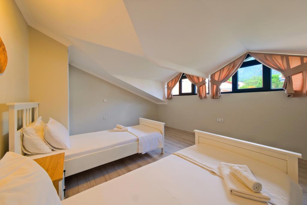 Aromatherapy Villa 0*