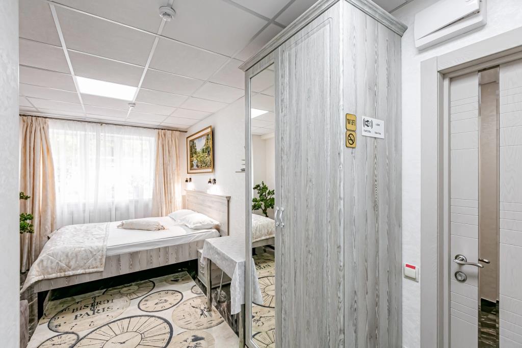 Lider Hotel 2*