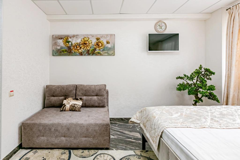 Lider Hotel 2*