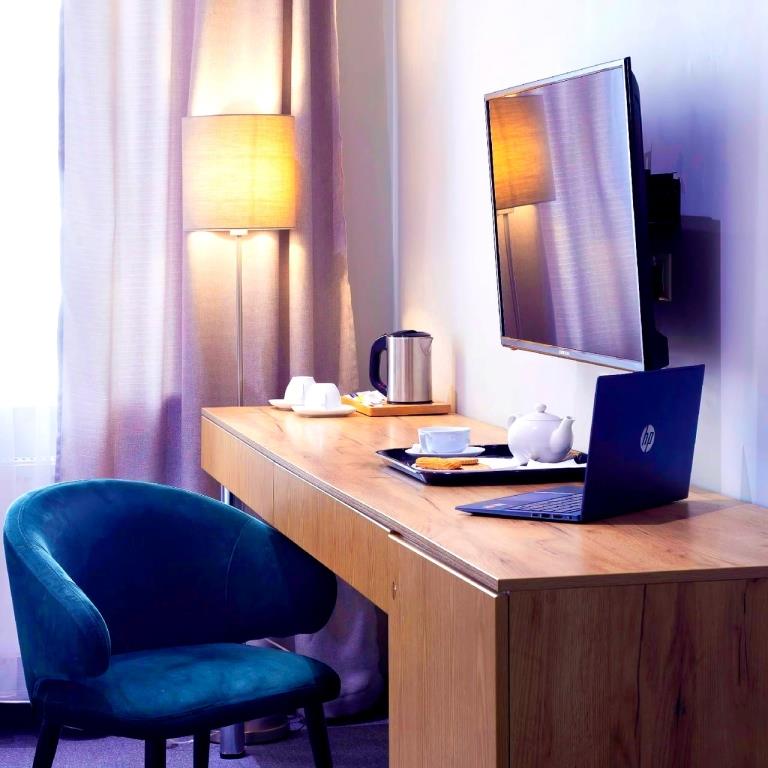 Diplomat Hotel 3*