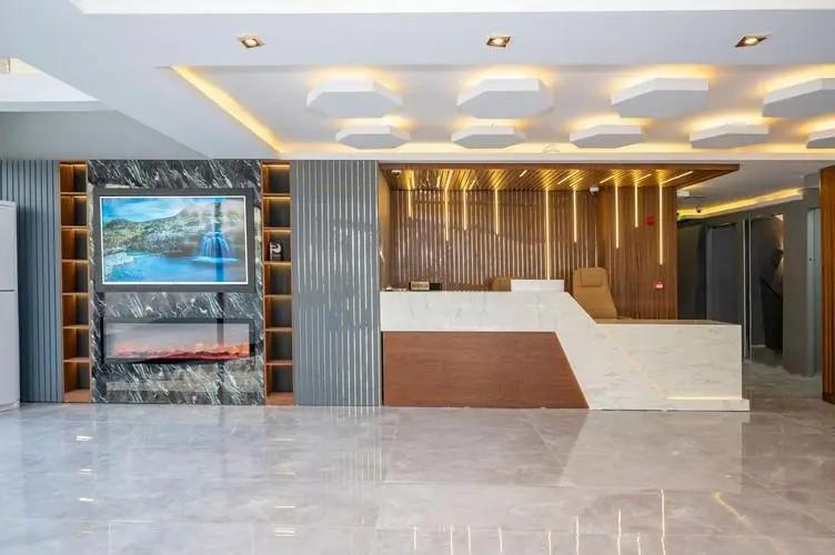 Luxury Airport Hotel by Zazzoni 3*