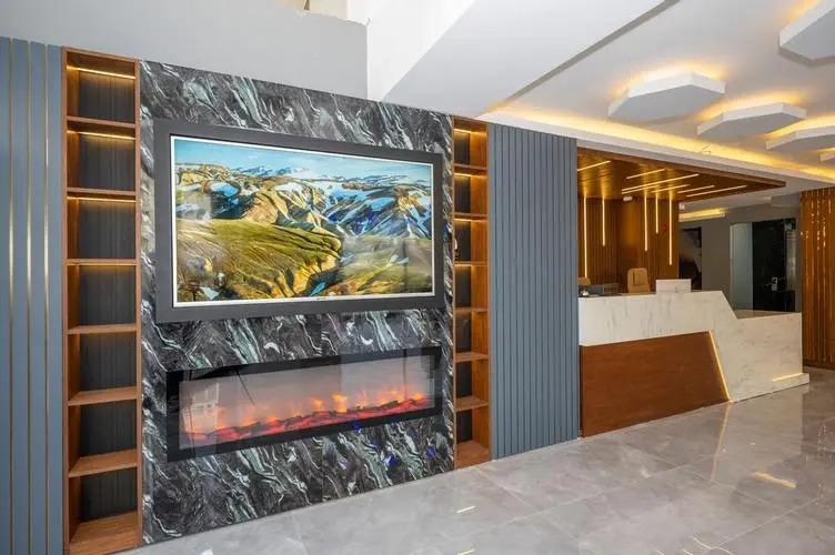 Luxury Airport Hotel by Zazzoni 3*