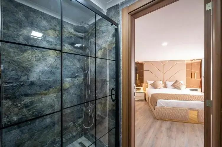 Luxury Airport Hotel by Zazzoni 3*