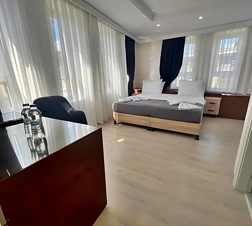 Genoa Port Hotel 0*