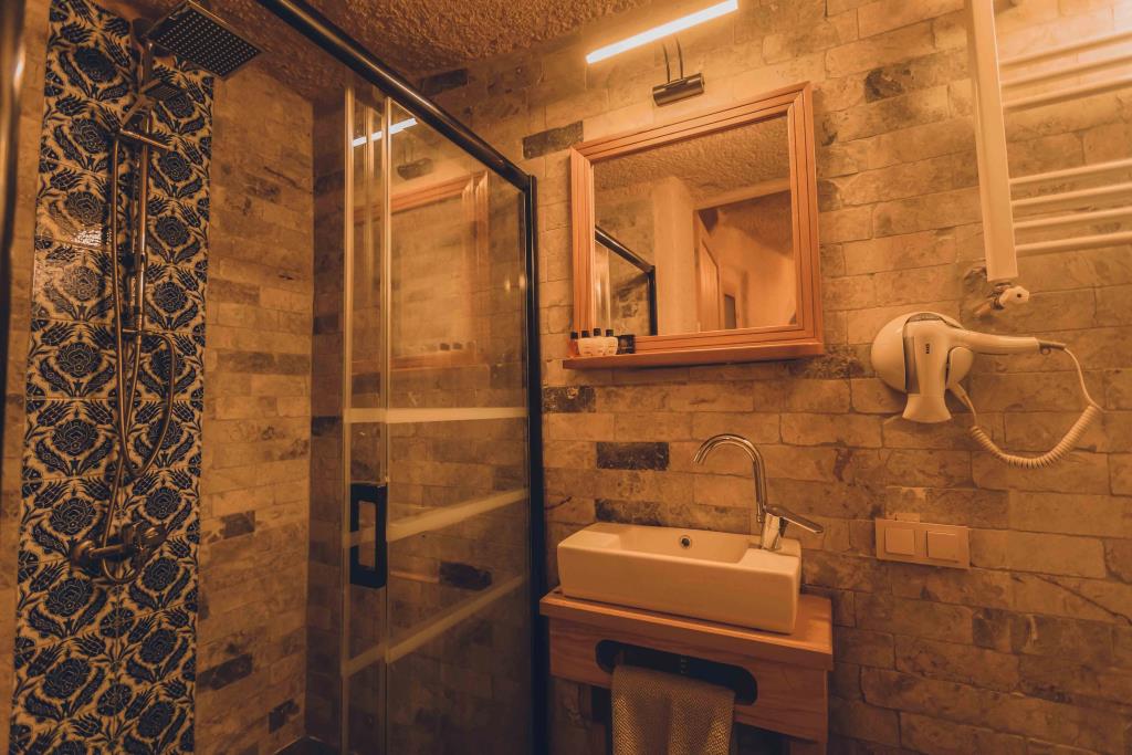 Pinhan Suites Butik-Hotel 0*