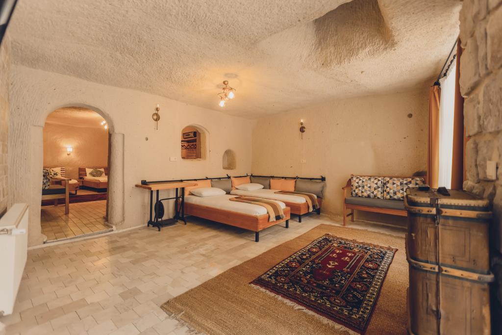 Pinhan Suites Butik-Hotel 0*