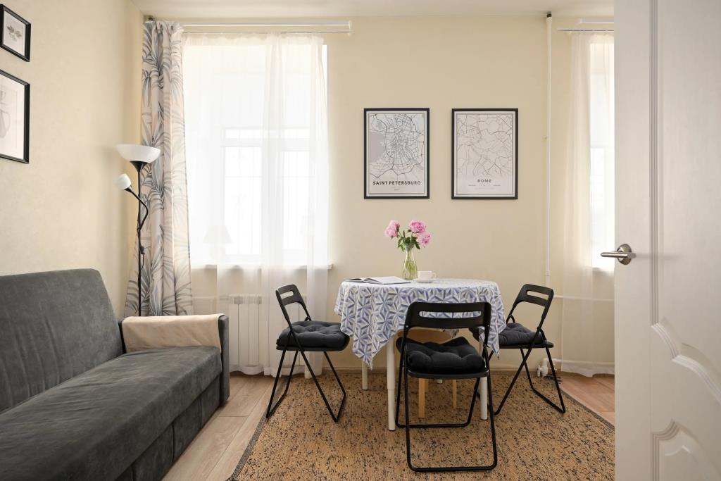 1912 U Zoologicheskogo Sada Apartment 0*
