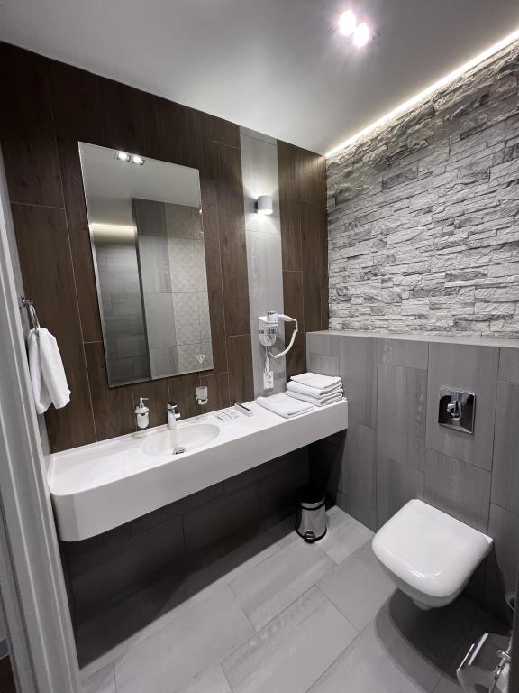 Grand Shale Hotel 3*