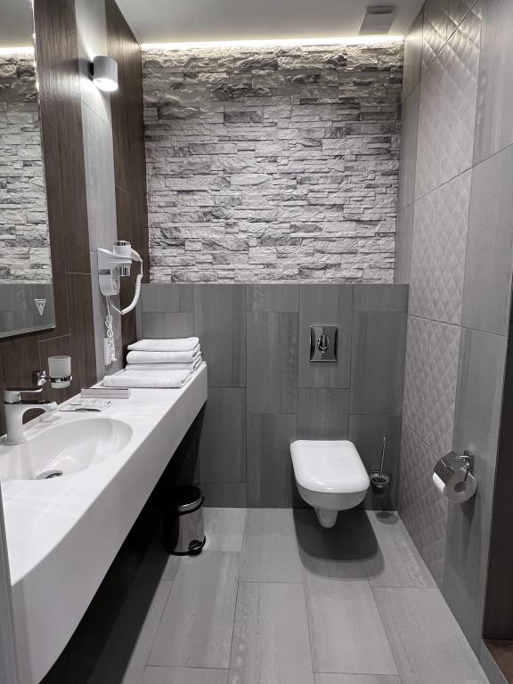 Grand Shale Hotel 3*