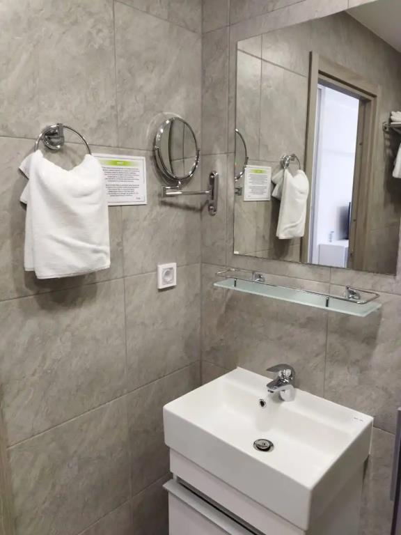 Ava intyit SyncotelHome Apartment hotel 0*