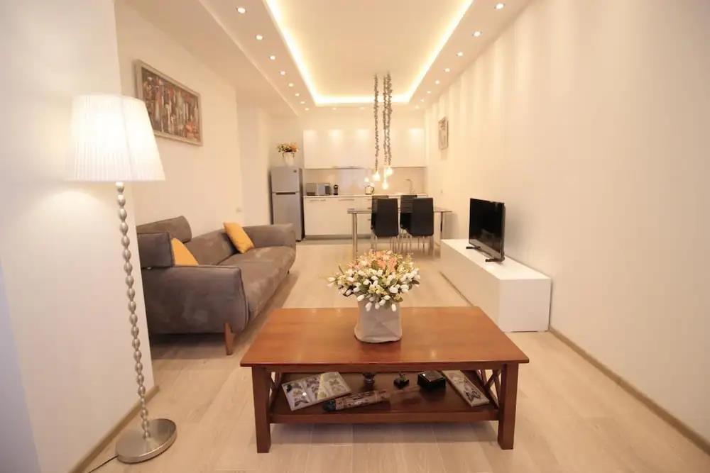 Superior Apartments 0*