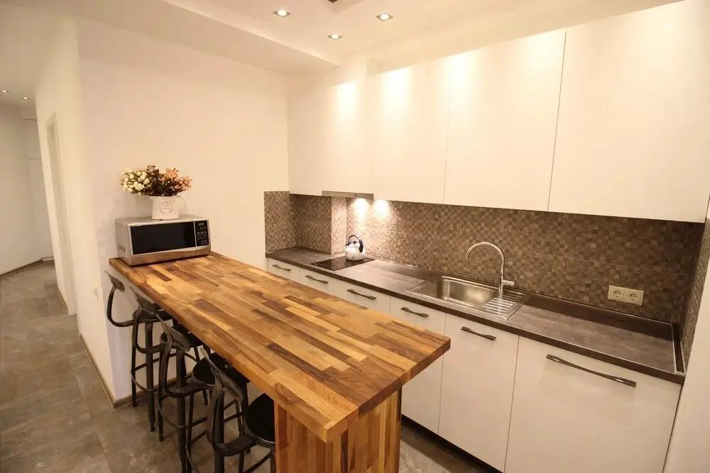 Superior Apartments 0*