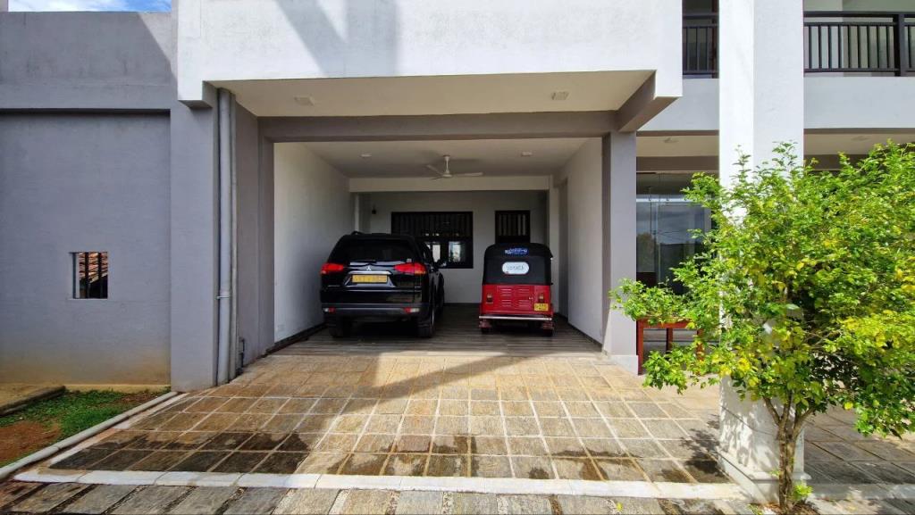 Villa Four Seasons Galle 0*